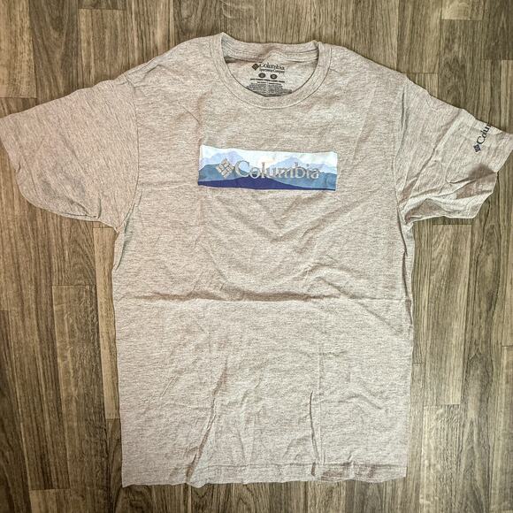Columbia Gray Mountains Logo T-Shirt Mens Medium Graphic Outdoor Hiking Tee - Picture 1 of 5